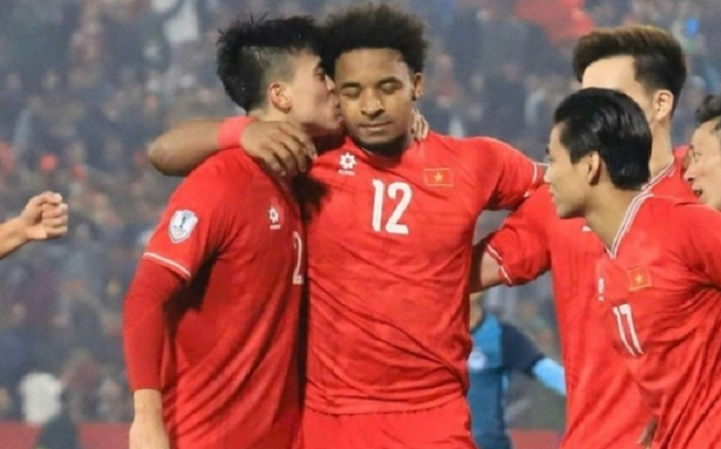 HLV Kim Sang-sik: ‘Xuân Son đủ trình độ đẳng cấp chơi bóng tại K.League’
