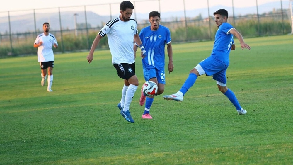 Nhận định soi kèo Bursa Yildırımspor vs Altay lúc 19h00 ngày 2/9/2025 nhan-dinh-soi-keo-bursa-yildirimspor-vs-altay-luc-19h00-ngay-2-9-2025-1