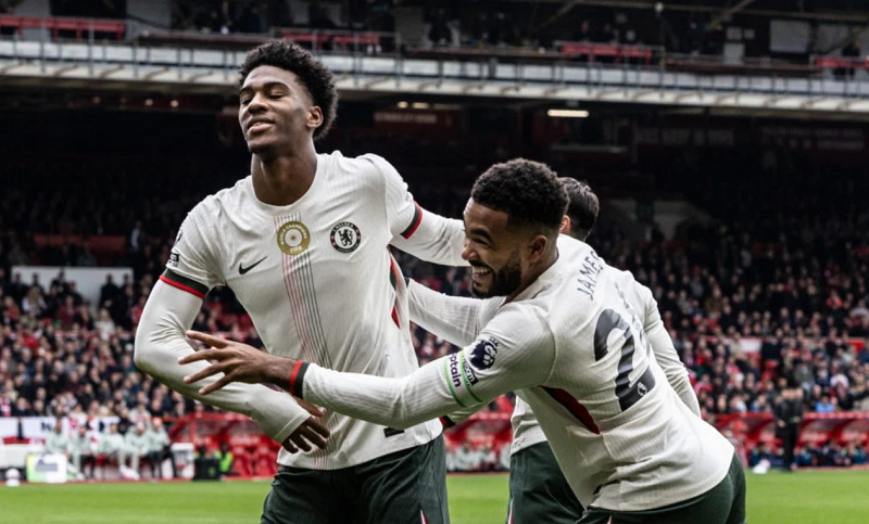chelsea-thang-dam-doi-truong-reece-james-het-loi-khen-sao-tre-acheampong
