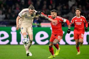 AFC Ajax vs Benfica (00:45 – 26/11) | Xem lại trận đấu