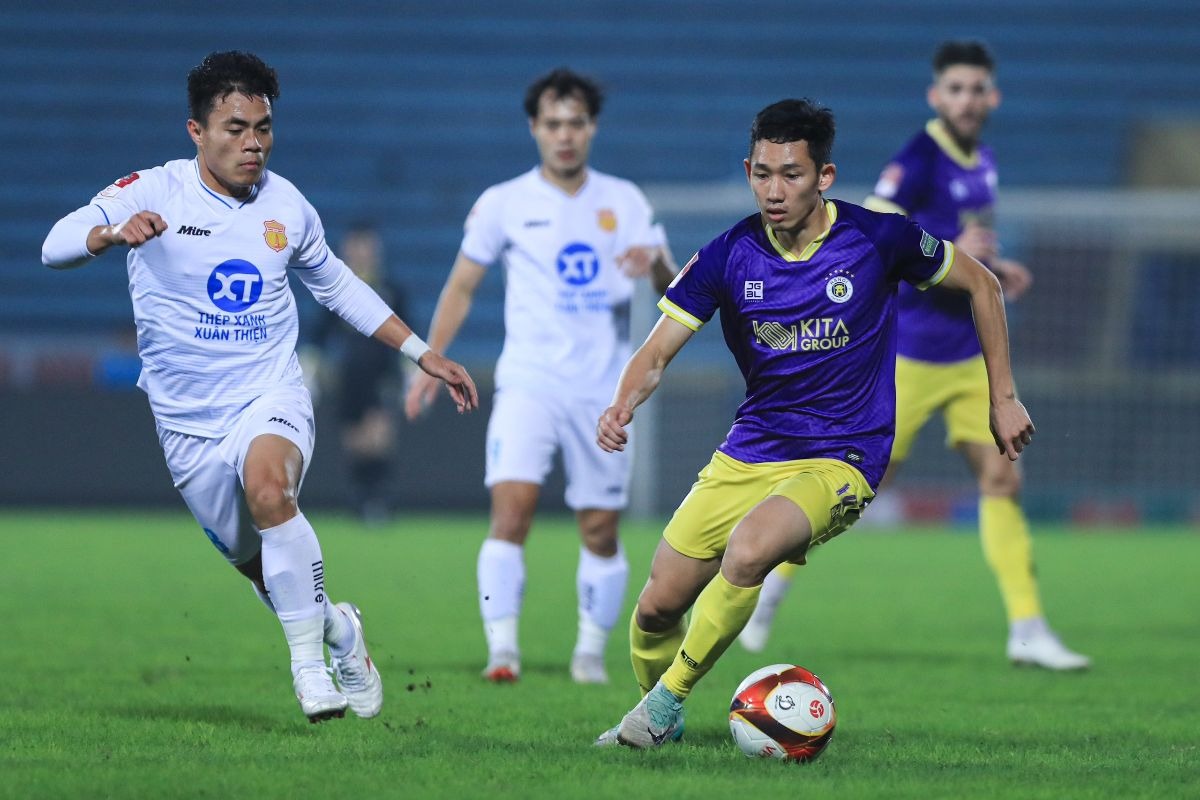 nhan-dinh-soi-keo-nam-dinh-vs-ha-noi-luc-18h00-ngay-10-11-2025-2