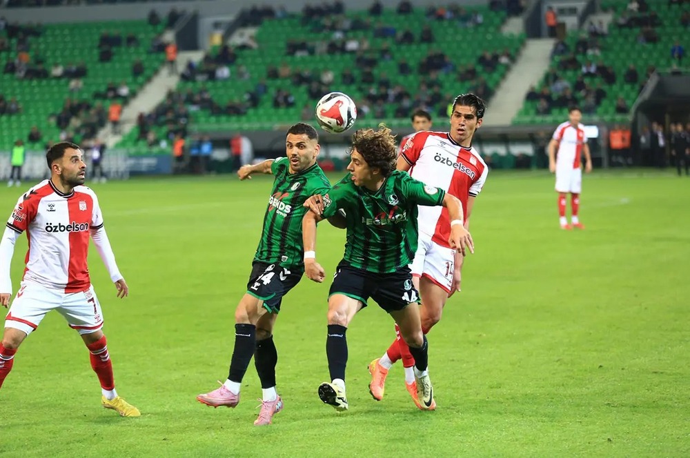 Nhận định soi kèo Sivasspor vs Sakaryaspor lúc 17h30 ngày 23/2/2026