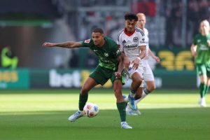 VfL Wolfsburg vs Eintracht Frankfurt (20:30 – 11/04) | Xem lại trận đấu